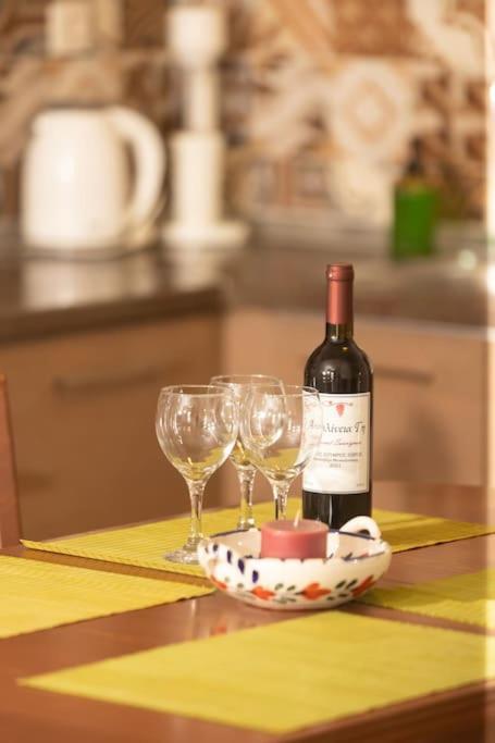 Spacious Apartment In Old Town - Private Parking Thessalonique Extérieur photo