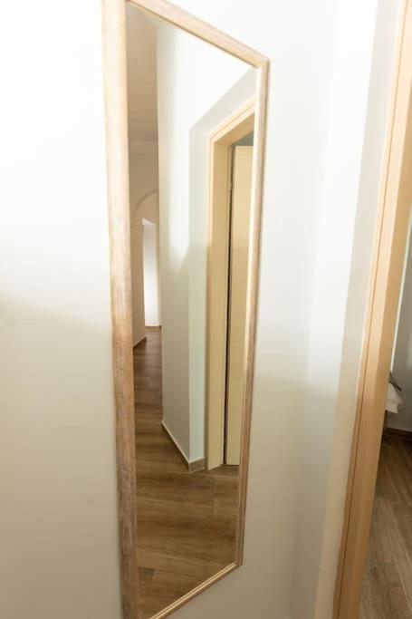 Spacious Apartment In Old Town - Private Parking Thessalonique Extérieur photo