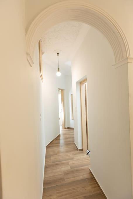 Spacious Apartment In Old Town - Private Parking Thessalonique Extérieur photo