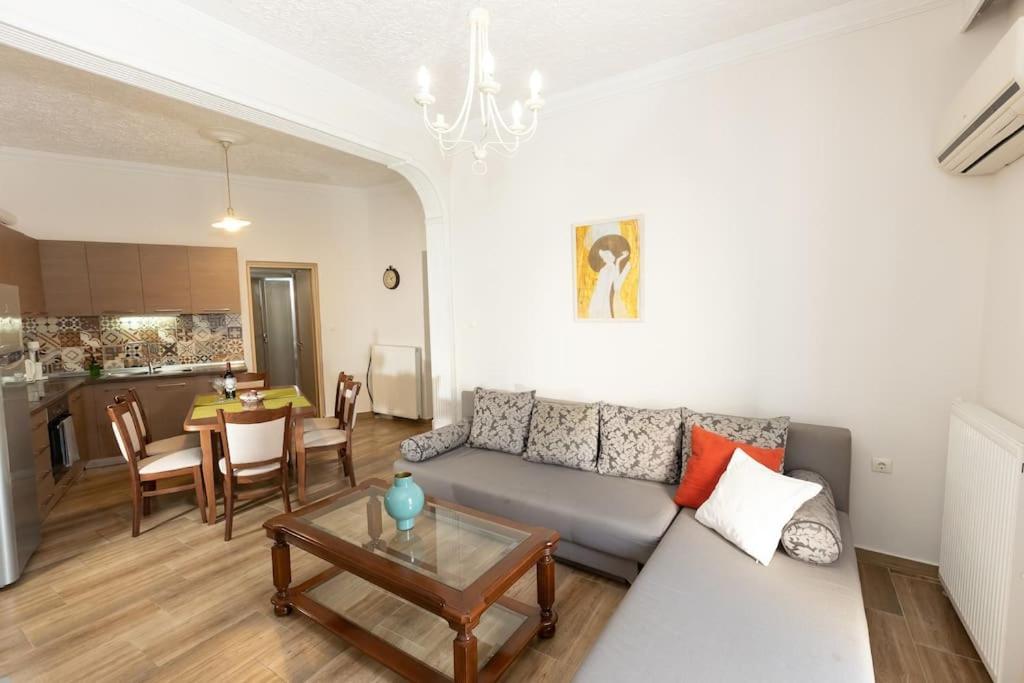 Spacious Apartment In Old Town - Private Parking Thessalonique Extérieur photo